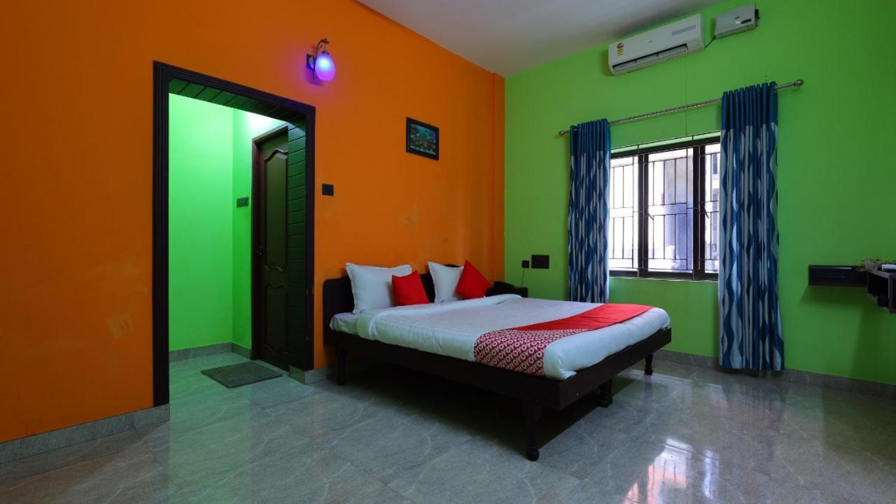 Hotel Kukuresidency Wadakkanchery Esterno foto