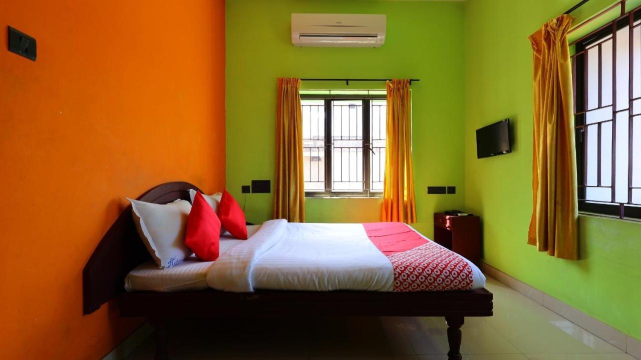 Hotel Kukuresidency Wadakkanchery Esterno foto